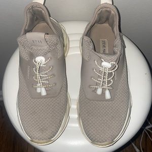 Steve Madden Myles Sneakers